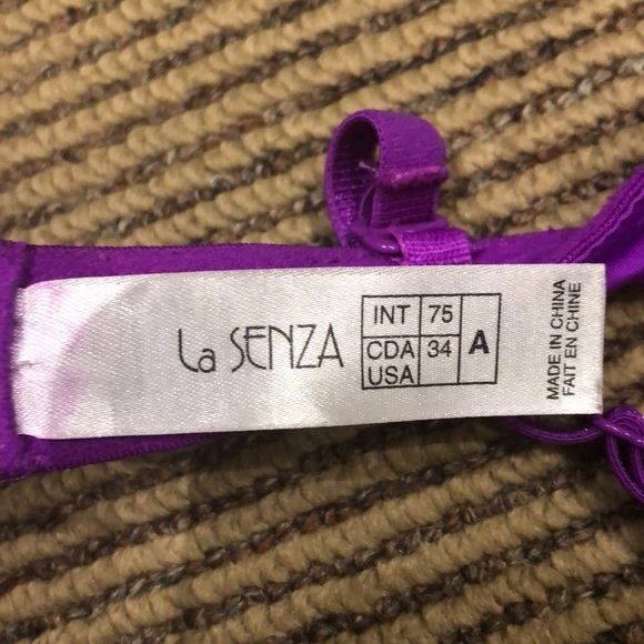 34A unlined bra - Picture 2 of 2